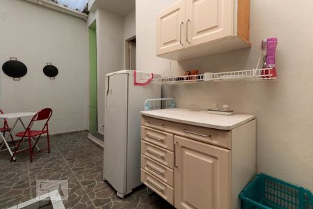 Casa à venda com 150m², 3 quartos e sem vaga Casa à venda com 150m², 3 quartos e sem vagaCozinha 2