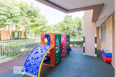 Apartamento à venda com 124m², 3 quartos e 2 vagas Apartamento à venda com 124m², 3 quartos e 2 vagasÁrea Comum - Playground