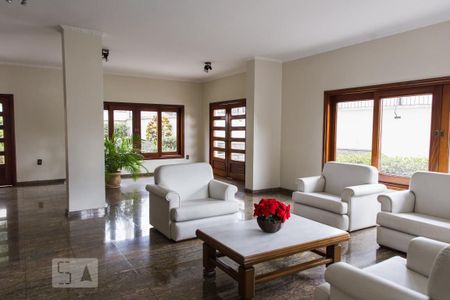 Apartamento à venda com 380m², 4 quartos e 4 vagas Apartamento à venda com 380m², 4 quartos e 4 vagasHall de Entrada