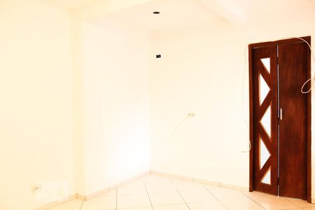 Quarto de casa para alugar com 1 quarto, 60m² em Campininha, São Paulo