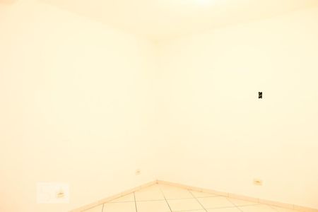 Quarto de casa para alugar com 1 quarto, 60m² em Campininha, São Paulo