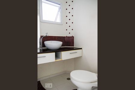 Apartamento à venda com 67m², 2 quartos e 2 vagas Apartamento à venda com 67m², 2 quartos e 2 vagasBanheiro