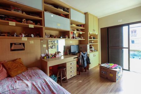 Casa à venda com 400m², 4 quartos e 8 vagas Casa à venda com 400m², 4 quartos e 8 vagasSuíte 3