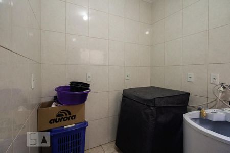 Casa à venda com 400m², 4 quartos e 8 vagas Casa à venda com 400m², 4 quartos e 8 vagasÁrea de serviço
