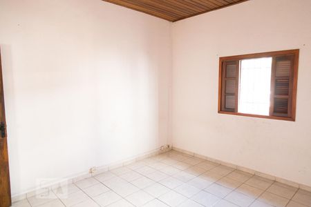 Quarto 1 de casa para alugar com 1 quarto, 60m² em Vila Esperança, São Paulo