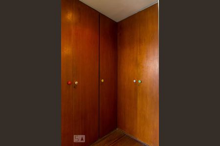 Apartamento para alugar com 136m², 1 quarto e 1 vaga Apartamento para alugar com 136m², 1 quarto e 1 vagaSuíte - Detalhe