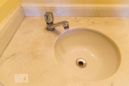 Apartamento para alugar com 136m², 1 quarto e 1 vaga Apartamento para alugar com 136m², 1 quarto e 1 vagaLavabo - Torneira