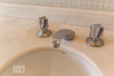 Apartamento para alugar com 136m², 1 quarto e 1 vaga Apartamento para alugar com 136m², 1 quarto e 1 vagaBanheiro da Suíte - Torneira