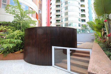 Apartamento para alugar com 275m², 4 quartos e 4 vagasAcesso piscina