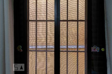 Casa à venda com 225m², 3 quartos e 2 vagas Casa à venda com 225m², 3 quartos e 2 vagasVista do Quarto 2