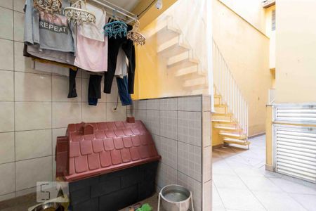 Casa à venda com 225m², 3 quartos e 2 vagas Casa à venda com 225m², 3 quartos e 2 vagasÁrea de Serviço