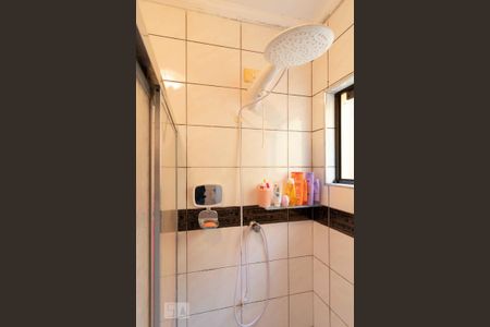 Casa à venda com 225m², 3 quartos e 2 vagas Casa à venda com 225m², 3 quartos e 2 vagasBanheiro Social