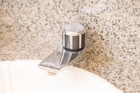 Casa à venda com 260m², 3 quartos e 3 vagas Casa à venda com 260m², 3 quartos e 3 vagasBanheiro Social