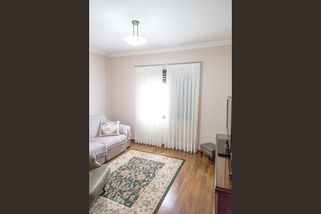 Casa à venda com 260m², 3 quartos e 3 vagas Casa à venda com 260m², 3 quartos e 3 vagasQuarto 2