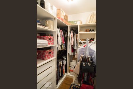 Casa à venda com 260m², 3 quartos e 3 vagas Casa à venda com 260m², 3 quartos e 3 vagasQuarto 2