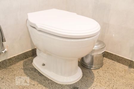 Casa à venda com 260m², 3 quartos e 3 vagas Casa à venda com 260m², 3 quartos e 3 vagasBanheiro do Quarto 3