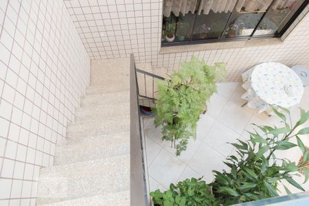 Casa à venda com 260m², 3 quartos e 3 vagas Casa à venda com 260m², 3 quartos e 3 vagasQuintal