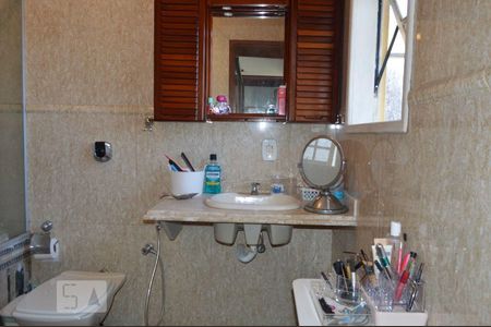 Casa à venda com 507m², 6 quartos e 2 vagasBanheiro da Suíte 6