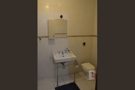 Casa à venda com 507m², 6 quartos e 2 vagasBanheiro da Suíte 5