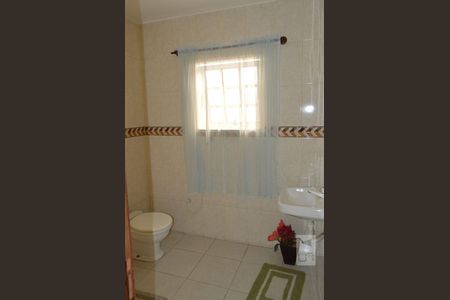 Casa à venda com 507m², 6 quartos e 2 vagasBanheiro da Suíte 4