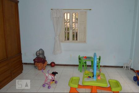 Casa à venda com 507m², 6 quartos e 2 vagasQuarto 3 - Suíte