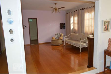 Casa à venda com 507m², 6 quartos e 2 vagasQuarto 4 - Suíte