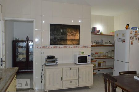 Casa à venda com 507m², 6 quartos e 2 vagasCozinha