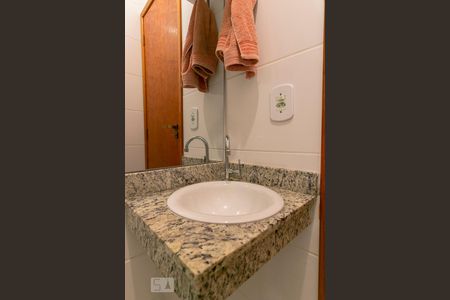 Apartamento à venda com 40m², 1 quarto e sem vagaBanheiro - Pia