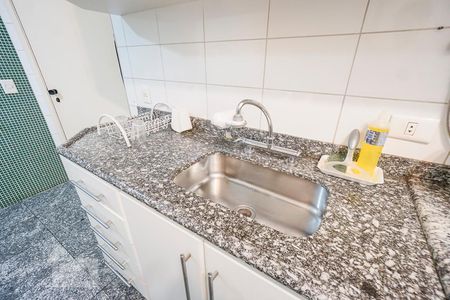 Apartamento à venda com 125m², 3 quartos e 3 vagas Apartamento à venda com 125m², 3 quartos e 3 vagasPia