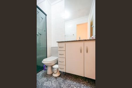 Apartamento à venda com 125m², 3 quartos e 3 vagas Apartamento à venda com 125m², 3 quartos e 3 vagasBanheiro suíte 01