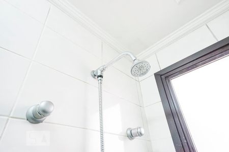 Apartamento à venda com 125m², 3 quartos e 3 vagas Apartamento à venda com 125m², 3 quartos e 3 vagasChuveiro