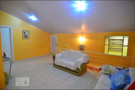 Casa à venda com 257m², 5 quartos e 5 vagasSala de leitura