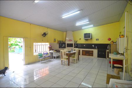 Casa à venda com 257m², 5 quartos e 5 vagasVaranda gourmet