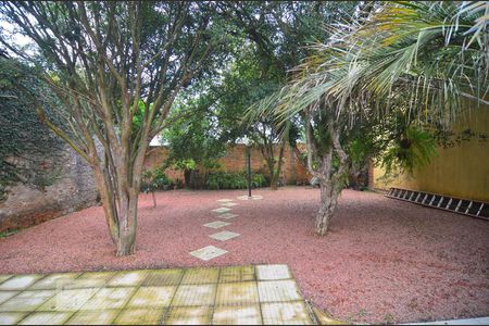 Casa à venda com 257m², 5 quartos e 5 vagasPátio fundos