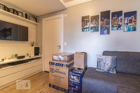 Sala de apartamento para alugar com 1 quarto, 40m² em Vila Izabel, Curitiba