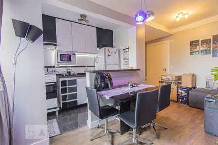 Sala de apartamento para alugar com 1 quarto, 40m² em Vila Izabel, Curitiba
