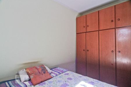 Casa à venda com 300m², 3 quartos e 4 vagas Casa à venda com 300m², 3 quartos e 4 vagasQuarto 1