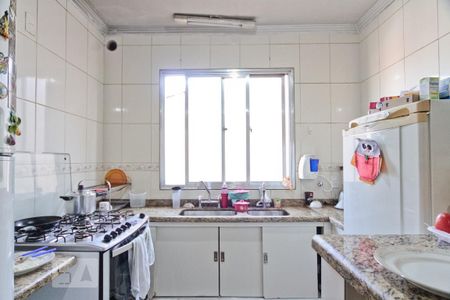 Casa à venda com 300m², 3 quartos e 4 vagas Casa à venda com 300m², 3 quartos e 4 vagasCozinha