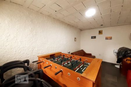 Apartamento para alugar com 75m², 2 quartos e 1 vaga Apartamento para alugar com 75m², 2 quartos e 1 vagaÁrea comum - Sala de jogos