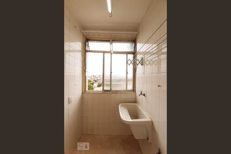 Apartamento para alugar com 75m², 2 quartos e 1 vaga Apartamento para alugar com 75m², 2 quartos e 1 vagaÁrea de Serviço