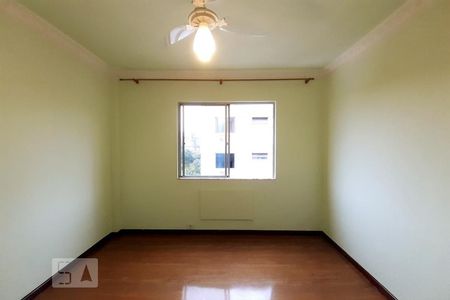 Apartamento para alugar com 75m², 2 quartos e 1 vaga Apartamento para alugar com 75m², 2 quartos e 1 vagaQuarto 2