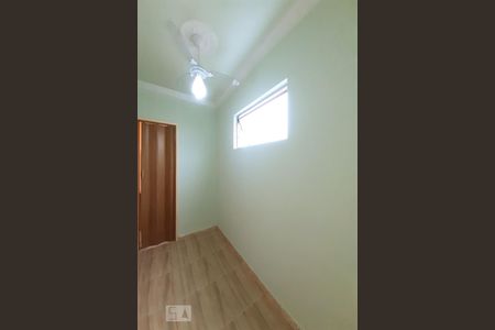 Apartamento para alugar com 75m², 2 quartos e 1 vaga Apartamento para alugar com 75m², 2 quartos e 1 vagaQuarto de Serviço