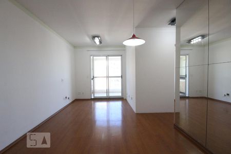 Sala de apartamento para alugar com 3 quartos, 69m² em Vila Andrade, São Paulo