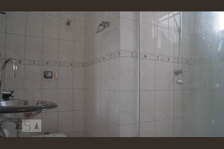 Casa à venda com 192m², 4 quartos e 3 vagas Casa à venda com 192m², 4 quartos e 3 vagasBanheiro Suite 2