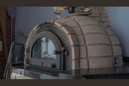 Casa à venda com 192m², 4 quartos e 3 vagas Casa à venda com 192m², 4 quartos e 3 vagasÁrea comum