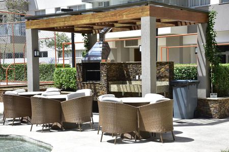 Apartamento à venda com 107m², 2 quartos e 1 vagaÁrea comum - Churrasqueira