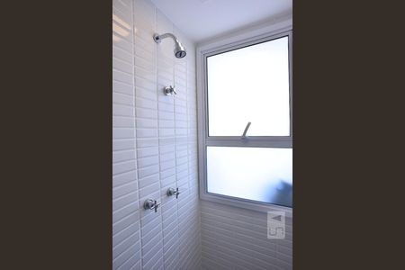 Apartamento à venda com 107m², 2 quartos e 1 vagaBanheiro da Suíte 2