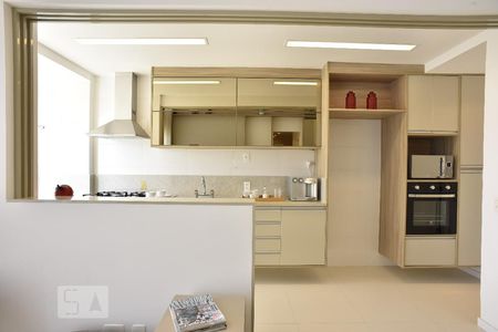 Apartamento à venda com 107m², 2 quartos e 1 vagaCozinha