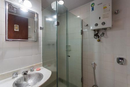 Apartamento à venda com 120m², 2 quartos e 1 vagaBanheiro  da Suíte