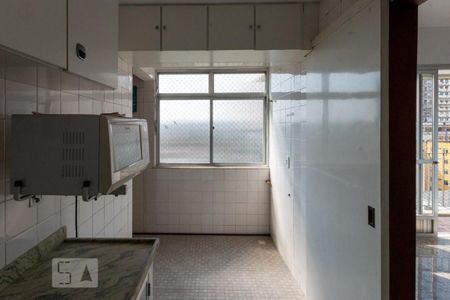 Apartamento à venda com 120m², 2 quartos e 1 vagaCozinha